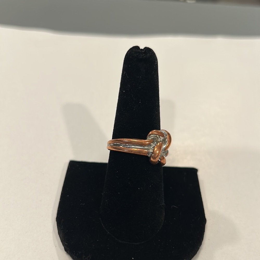Sailor’s knot copper & silver colored ring. Size 8 - Picture 2 of 3